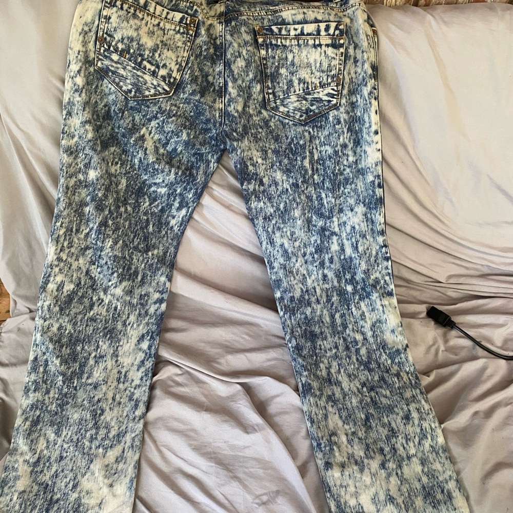 Jeans - Picture 6 of 7